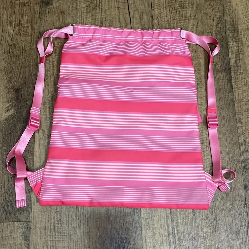 Vera Bradley drawstring backpack in pink stripes NWOT